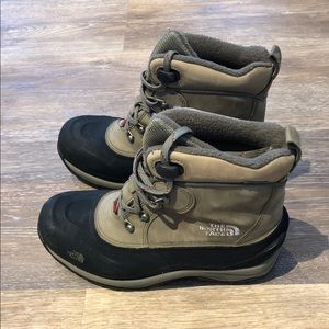 Northface snow boots